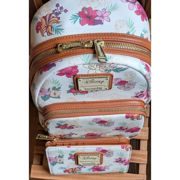 Disney Loungefly Princess Floral Sketch Mini Backpack  display picture 3